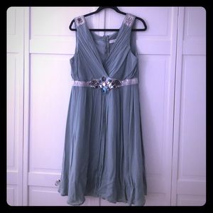 ❤️ NWT Beautiful embellished dress